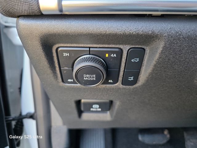 New 2026 Ford Expedition Max Platinum image 32