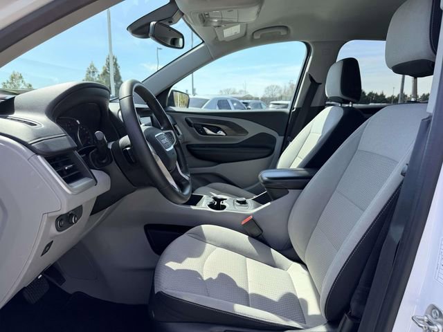 Used 2024 GMC Terrain SLE image 15