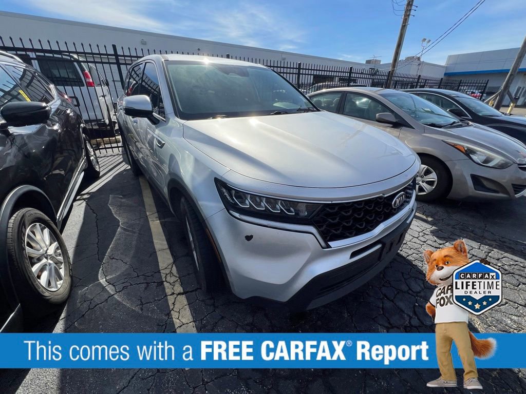 Used 2021 Kia Sorento LX image 2