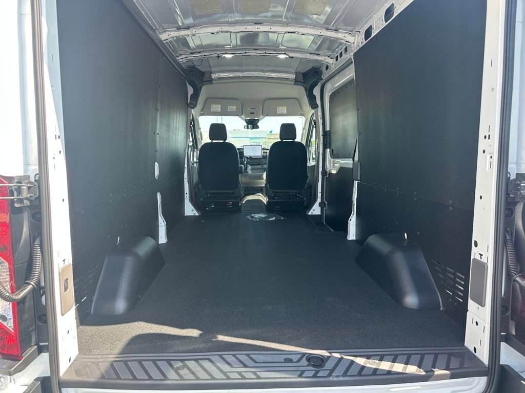 New 2025 Ford Transit 250 148 Medium Roof w/ Load Area Protection Package image 14