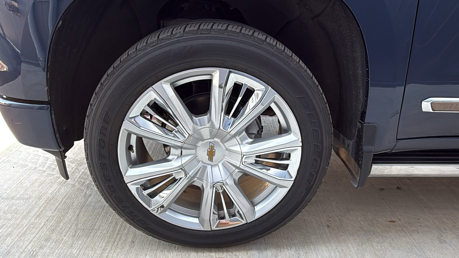 Used 2022 Chevrolet Silverado 1500 High Country w/ High Country Premium Package image 31