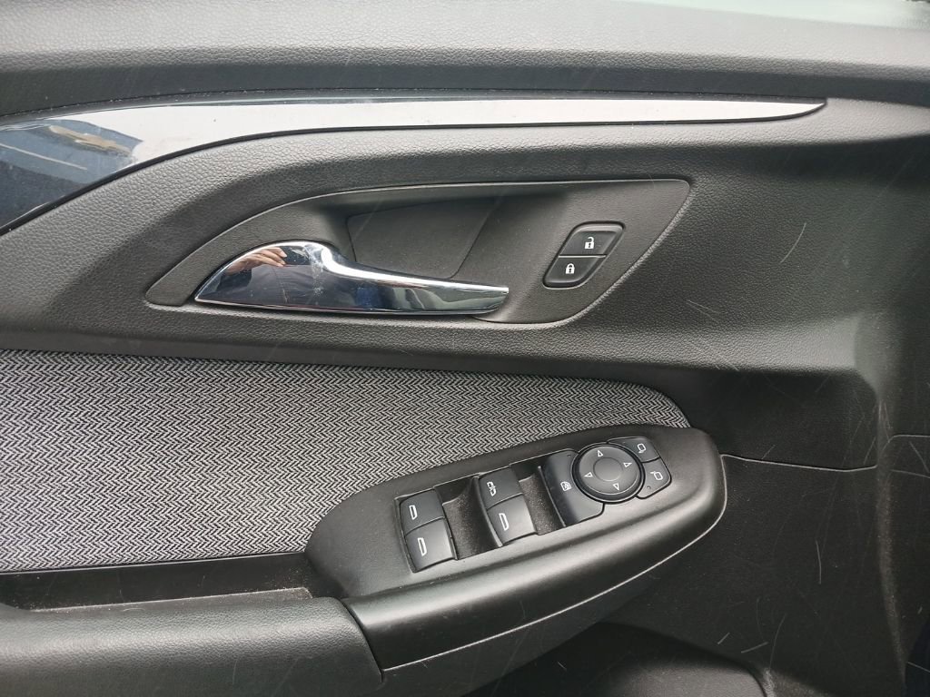 Used 2023 Chevrolet TrailBlazer LT w/ Convenience Package image 12