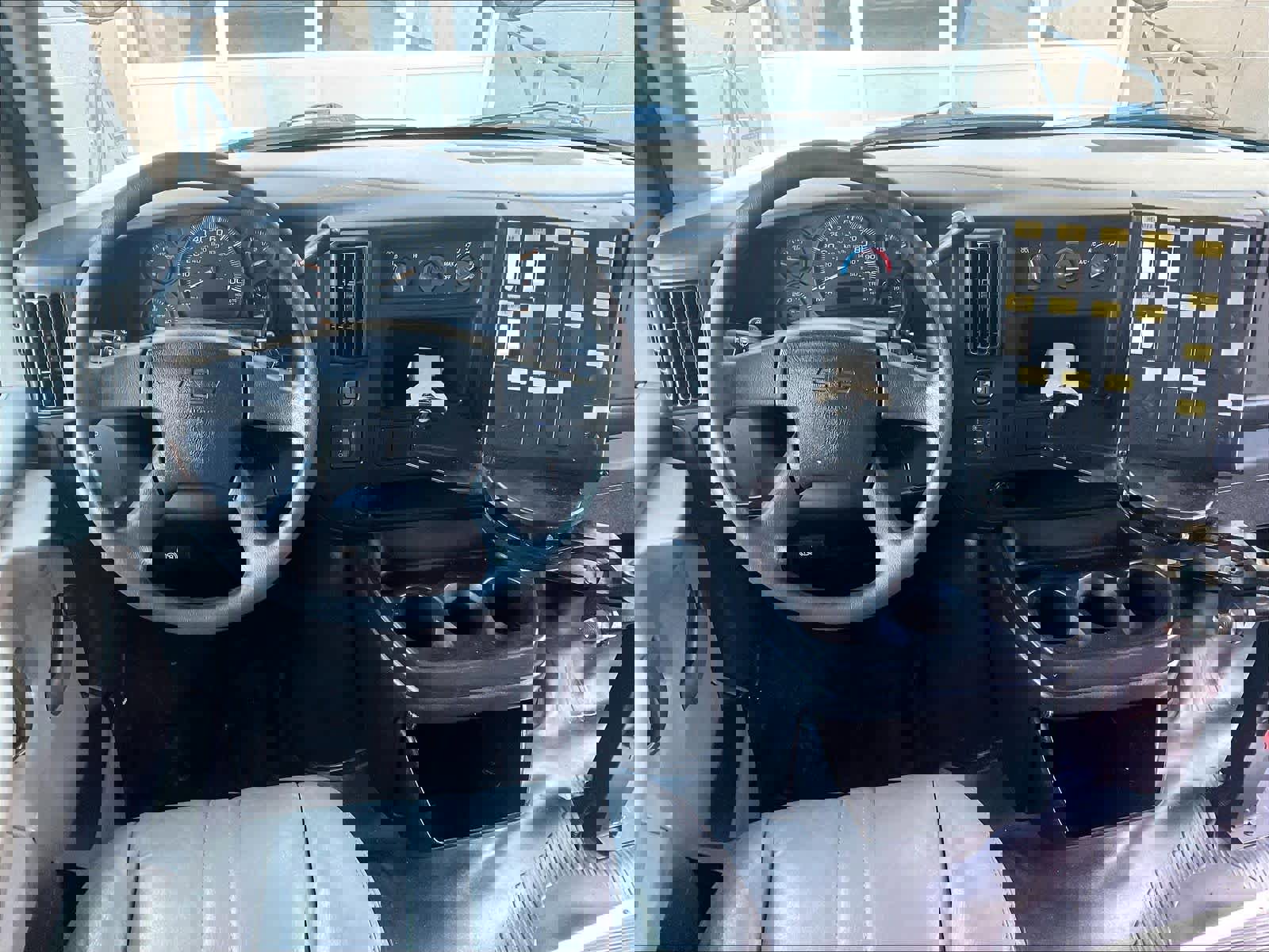 Used 2006 Chevrolet Express 3500 w/ School Bus Package image 17