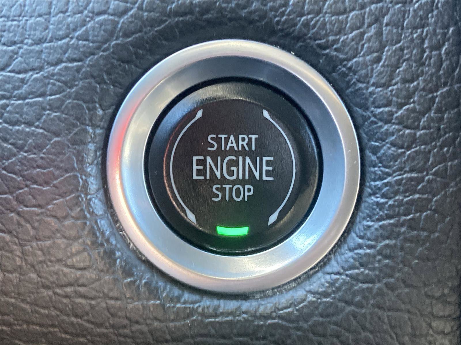 Used 2023 GMC Yukon Denali image 16