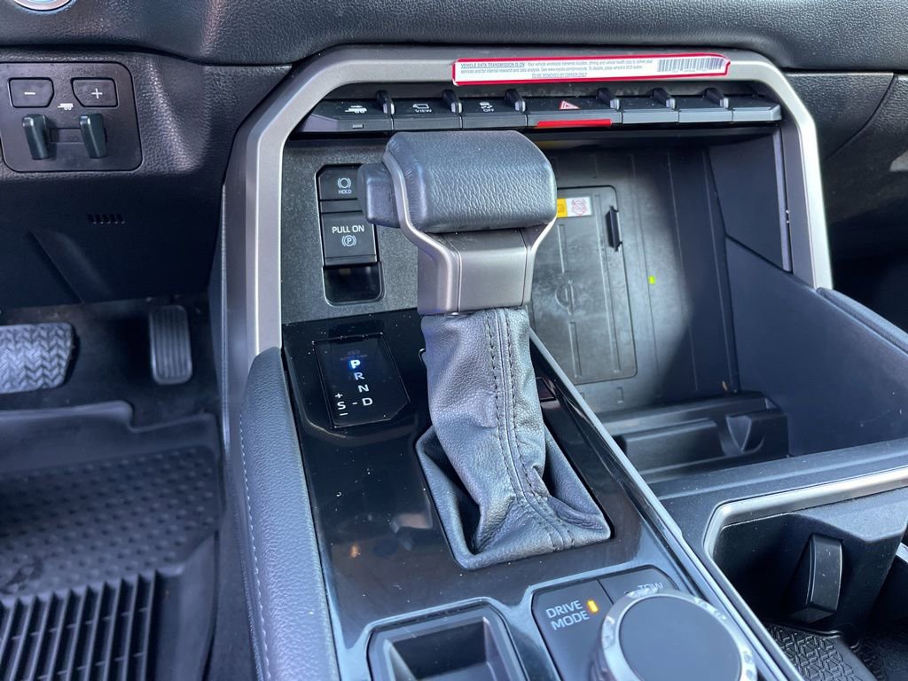 Used 2024 Toyota Tundra Limited image 16
