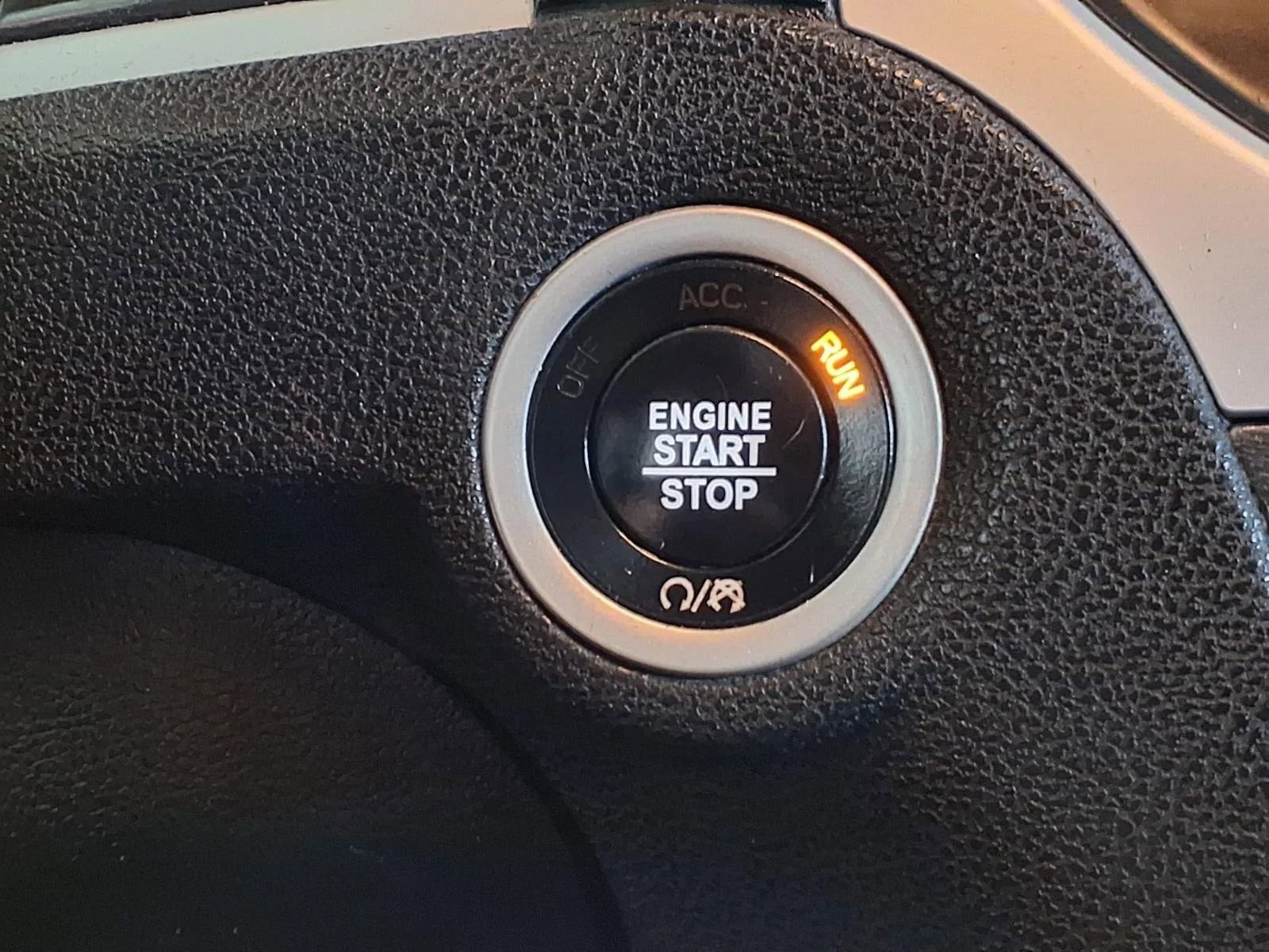 Used 2018 Chrysler 300 Touring image 21