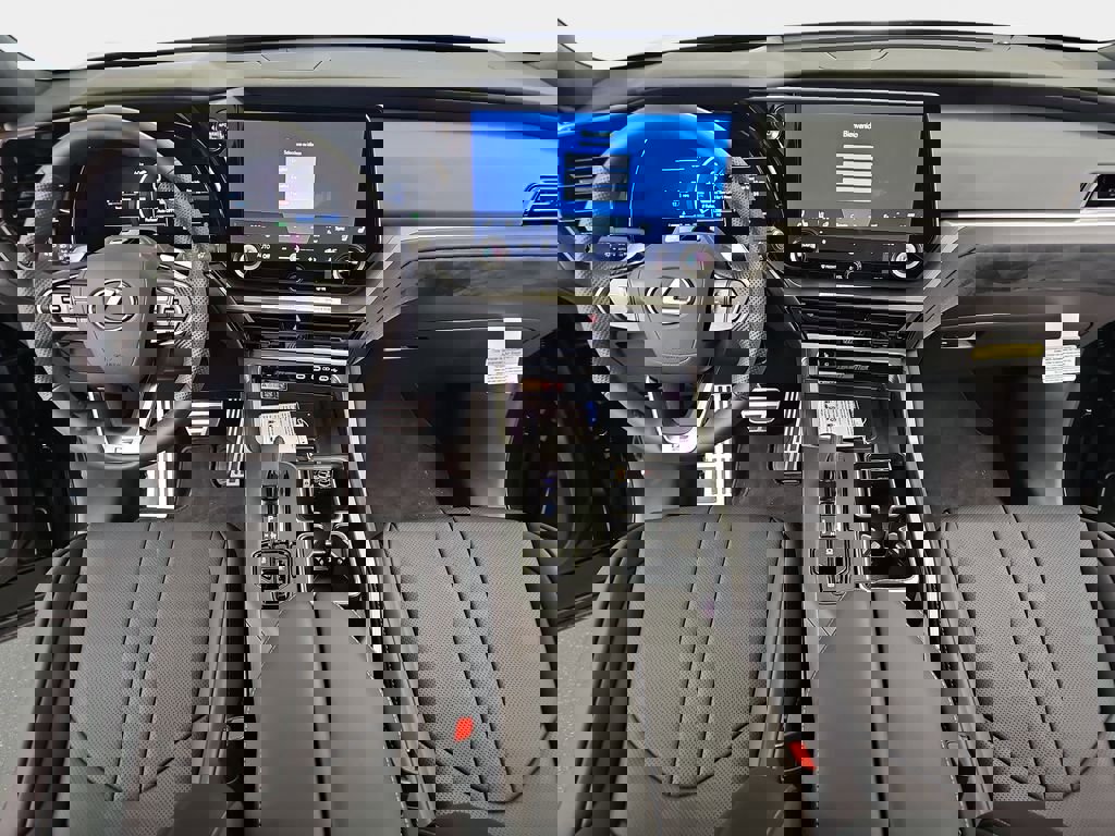 New 2026 Lexus TX 500h AWD image 9