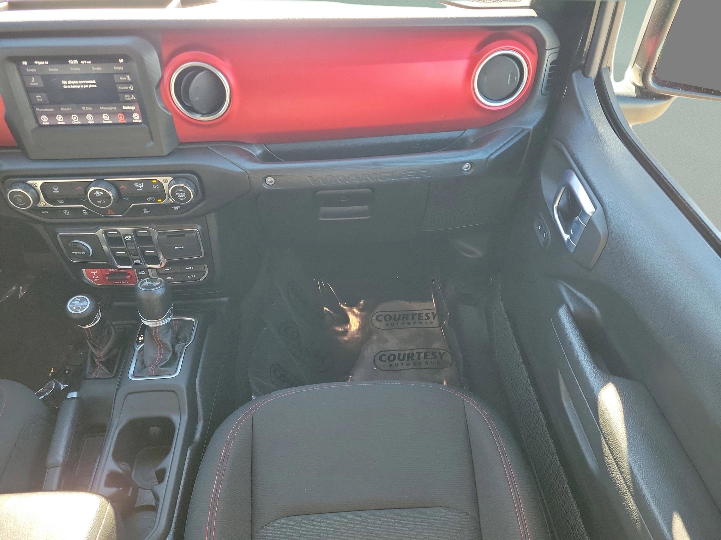 Used 2021 Jeep Wrangler Unlimited Rubicon w/ Xtreme Recon 35" Tire Package image 11