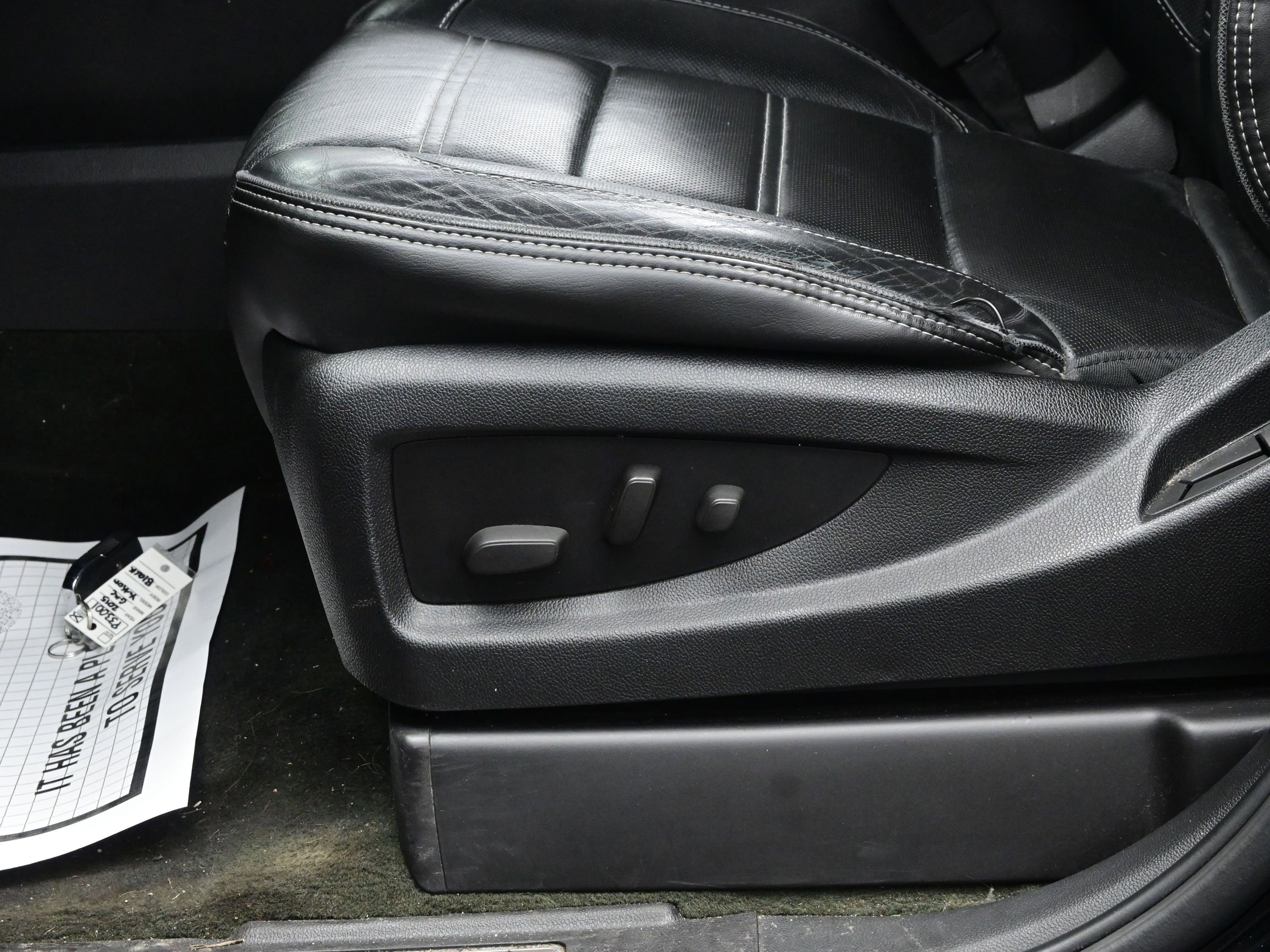 Used 2015 GMC Yukon Denali w/ Touring Package image 11