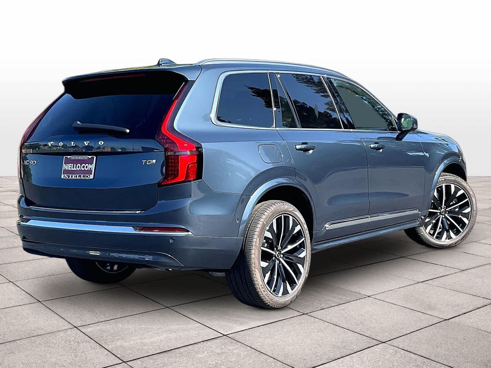 New 2027 Volvo XC90 T8 Ultra AWD/4WD image 4