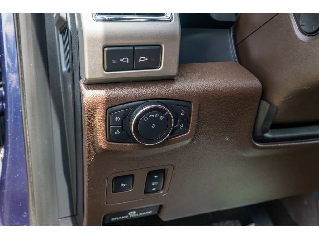 Used 2018 Ford F250 King Ranch w/ King Ranch Ultimate Package AWD/4WD image 19
