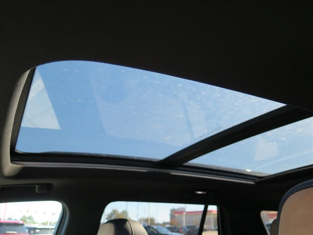 New 2026 Chevrolet Equinox ACTIV image 11