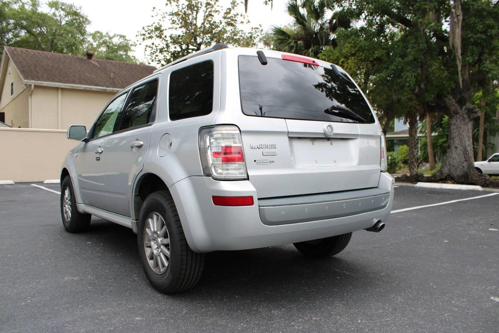 Used 2009 Mercury Mariner Premier FWD image 5