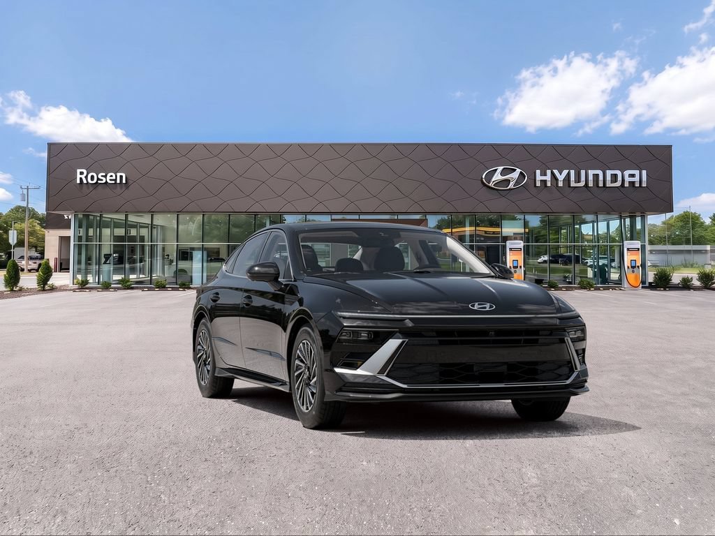 New 2026 Hyundai Sonata Limited FWD image 3