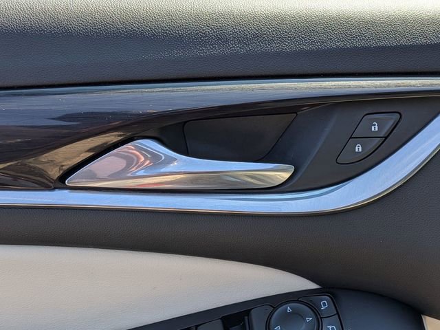 Used 2023 Buick Enclave Essence w/ Experience Buick Package image 13