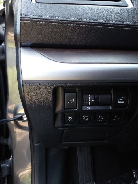 Used 2018 Subaru Outback 2.5i Limited AWD/4WD image 19