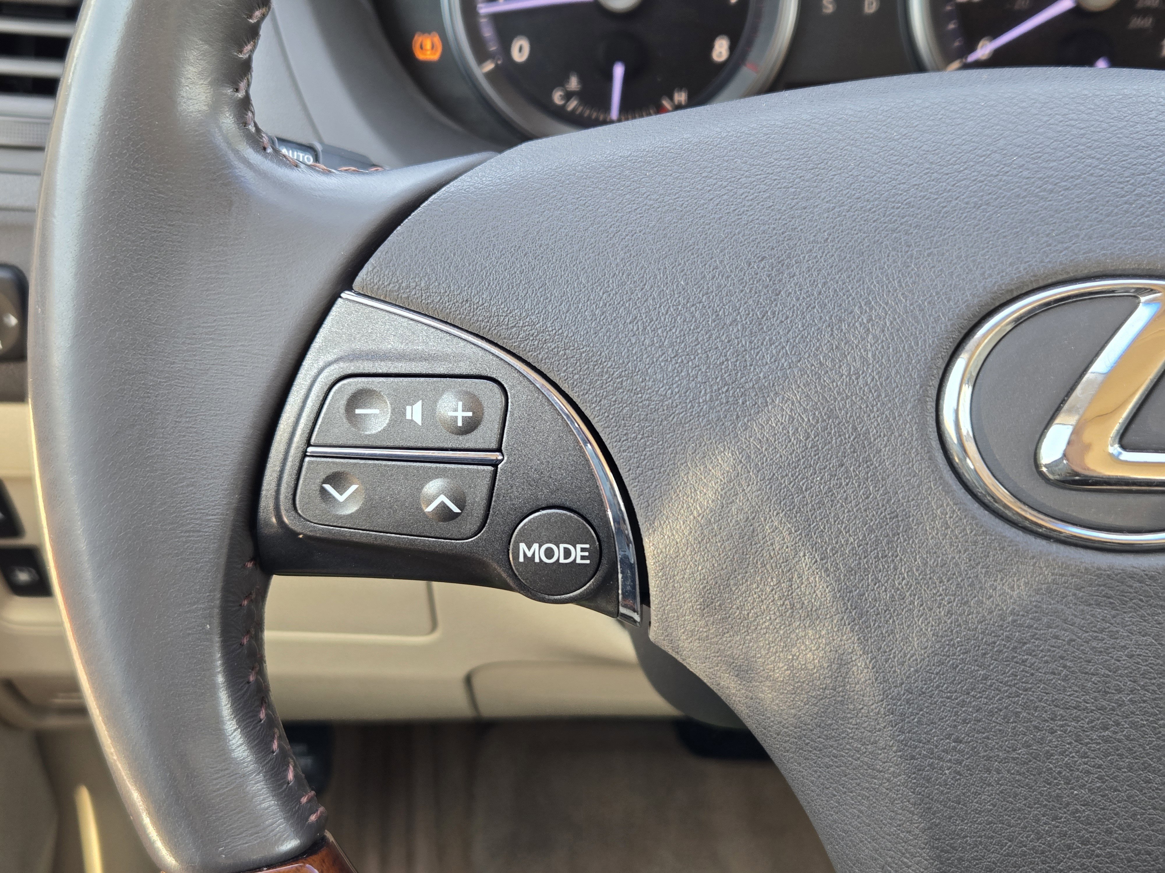 Used 2011 Lexus ES 350 FWD image 23