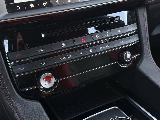 Used 2018 Jaguar F-PACE S image 13