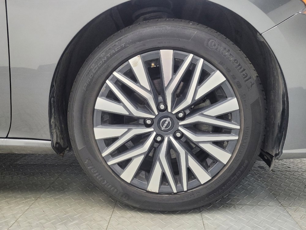 Used 2024 Nissan Altima 2.5 SV image 31