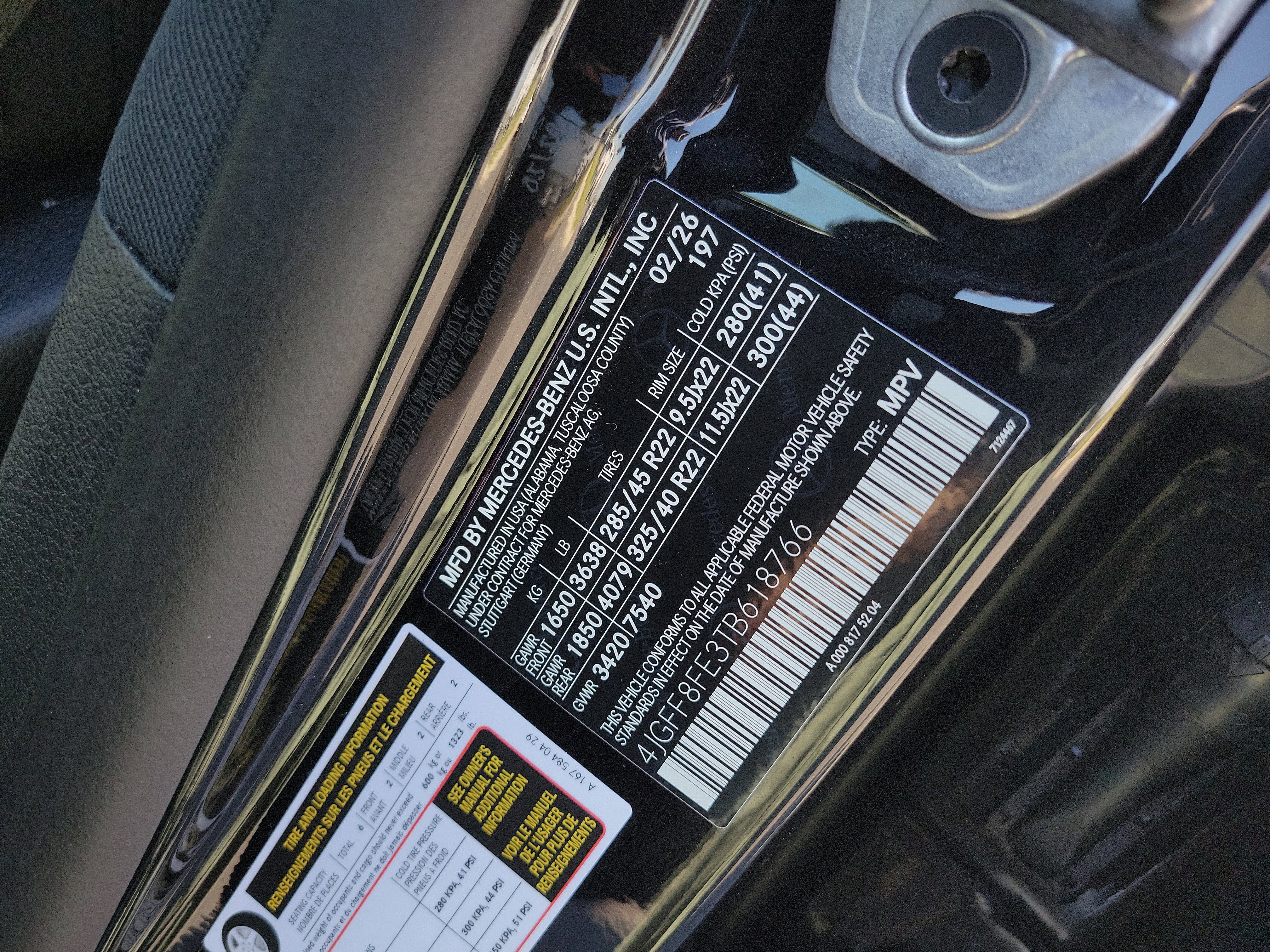 New 2026 Mercedes-Benz GLS 580 4MATIC image 32