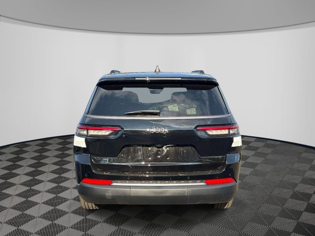 New 2026 Jeep Grand Cherokee L Limited AWD/4WD image 3