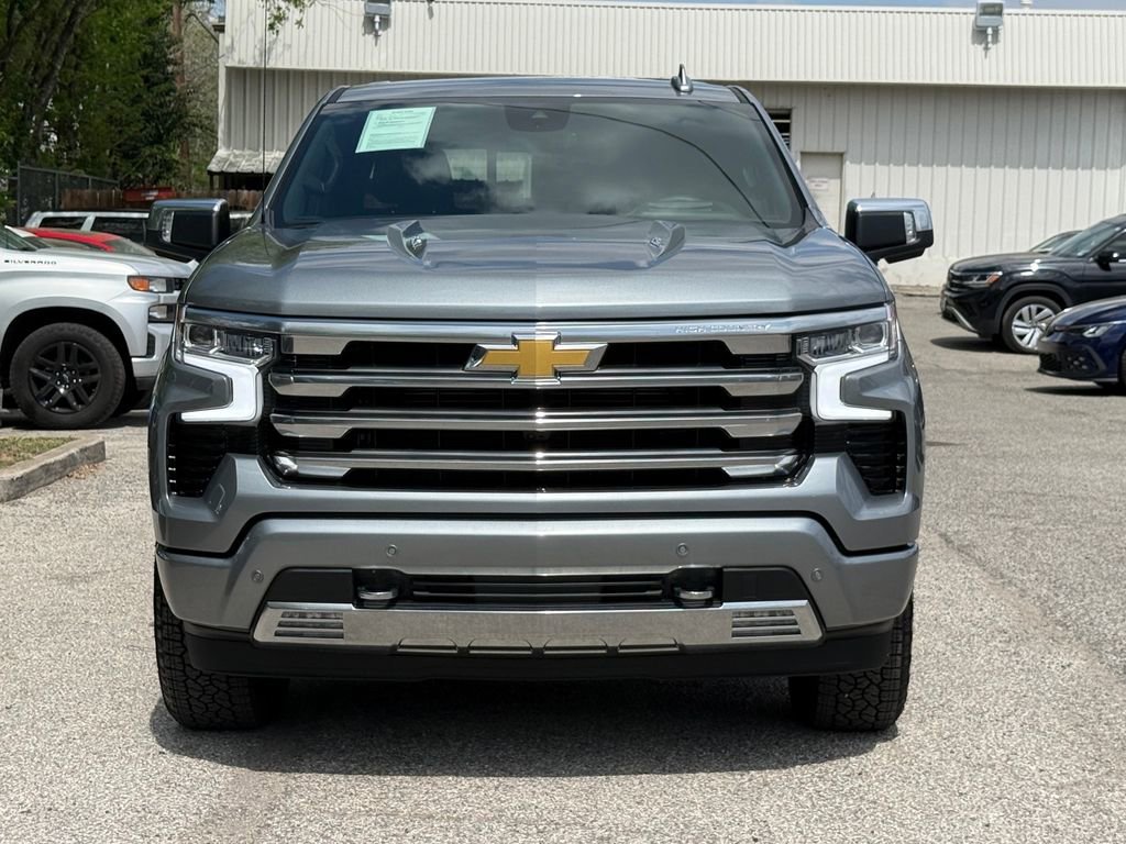 Used 2026 Chevrolet Silverado 1500 High Country w/ Technology Package image 8