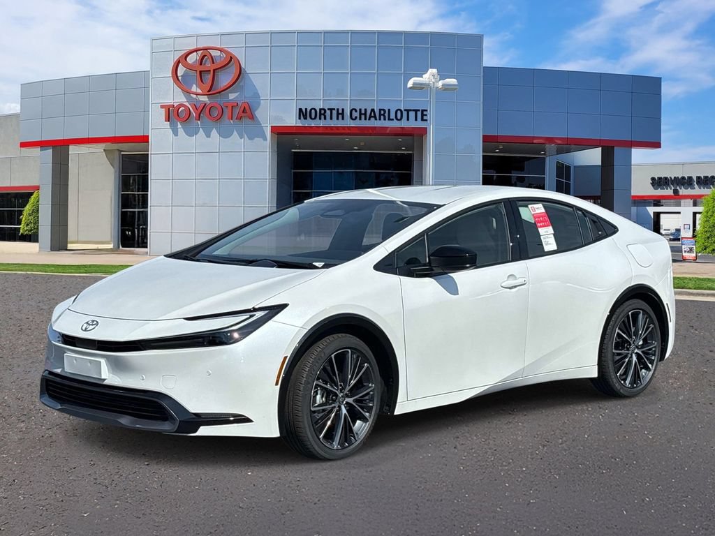 New 2026 Toyota Prius XLE FWD image 4