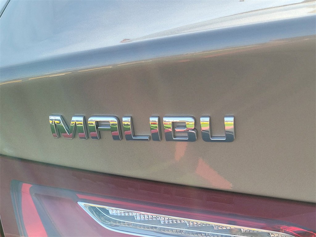 Used 2024 Chevrolet Malibu LT image 25