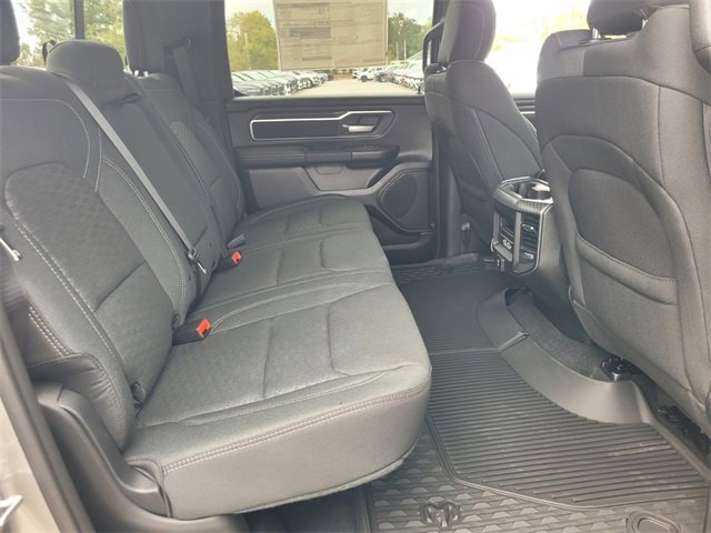 New 2026 RAM 1500 4x4 Crew Cab image 16