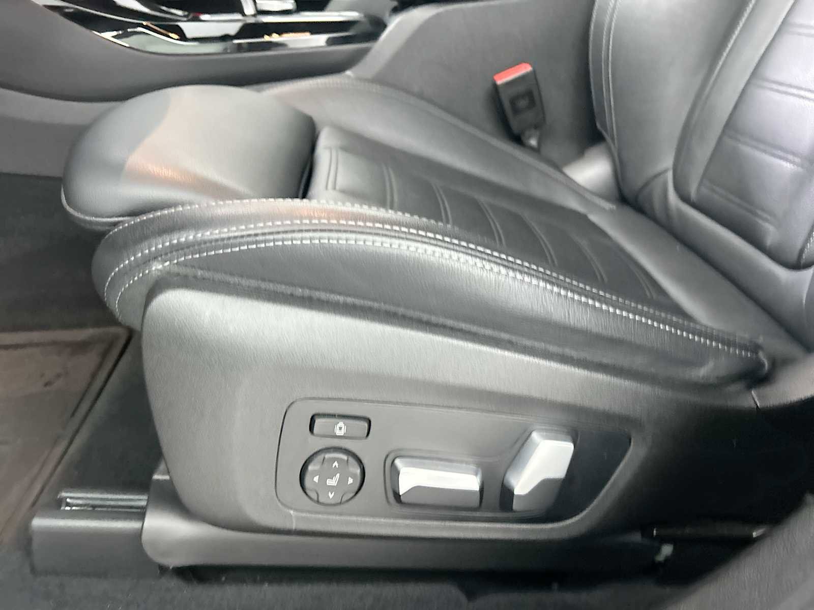 Used 2022 BMW X3 xDrive30i w/ Premium Package 2 image 14