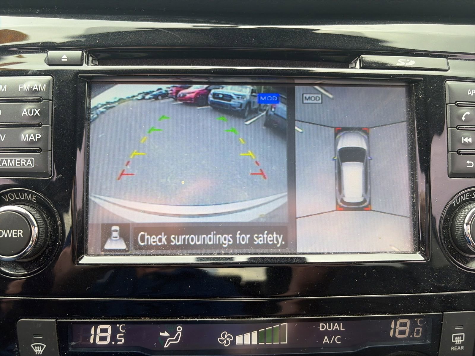 Used 2017 Nissan Rogue SL AWD/4WD image 16