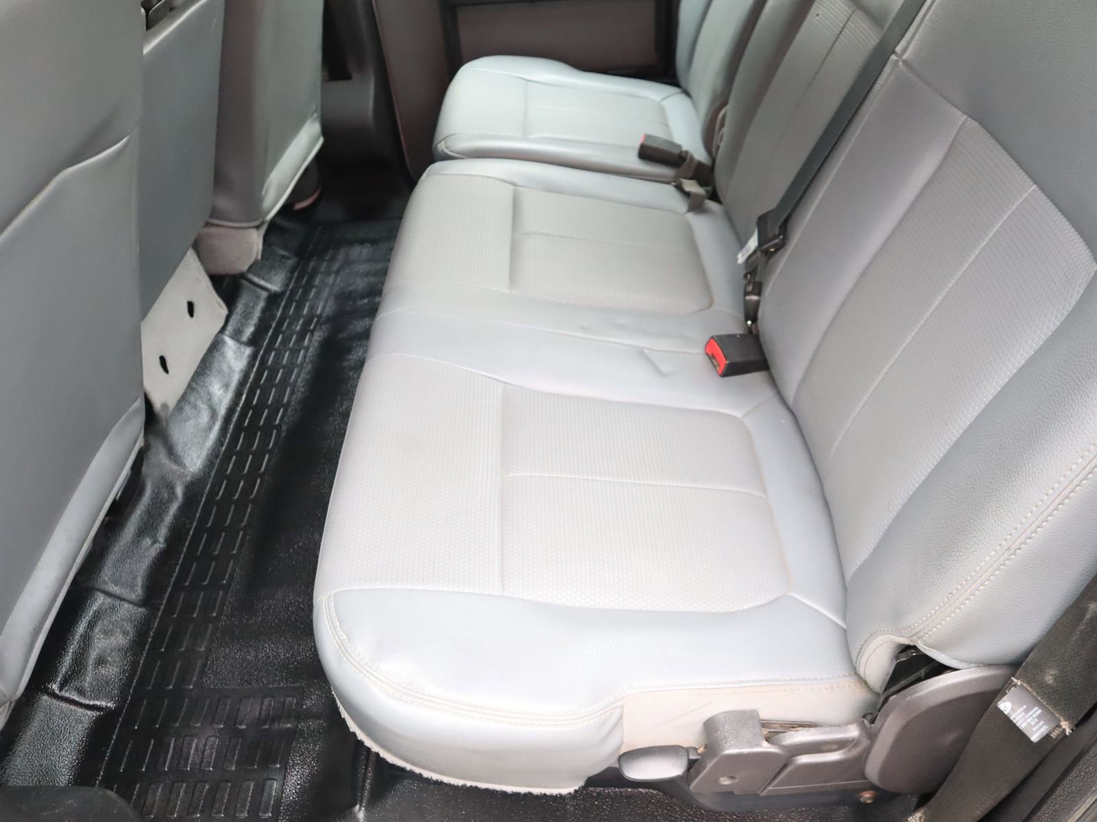 Used 2015 Ford F250 XL w/ Power Equipment Group AWD/4WD image 31