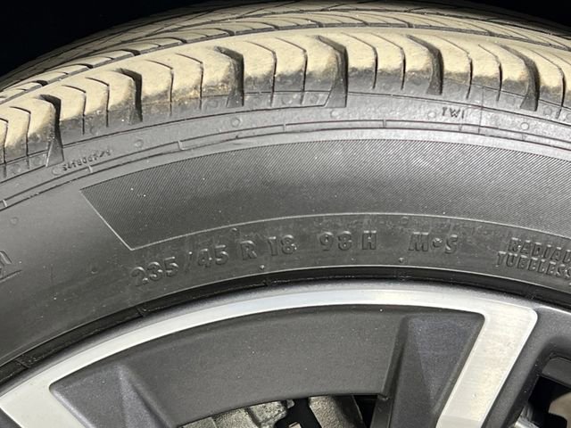 Used 2022 Volvo S60 B5 Momentum w/ Premium Package image 39