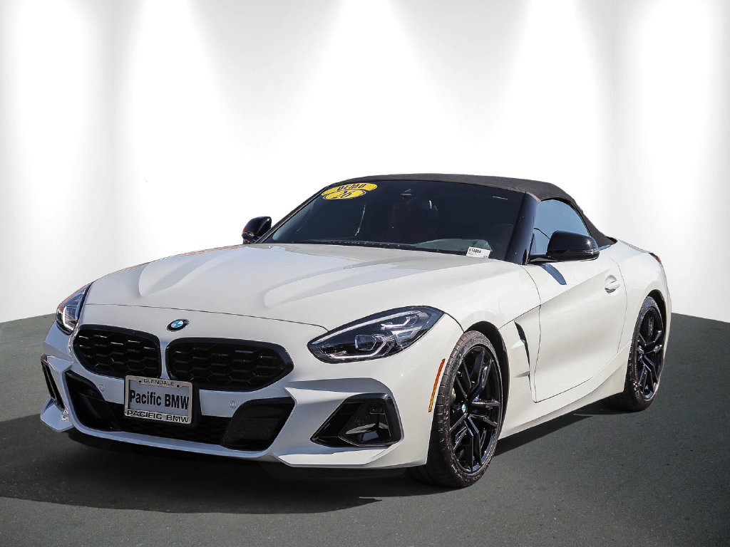 Used 2026 BMW Z4 sDrive30i w/ Dynamic Handling Package RWD image 3