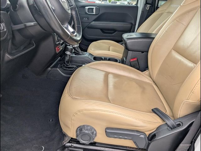 Used 2019 Jeep Wrangler Unlimited Rubicon AWD/4WD image 9