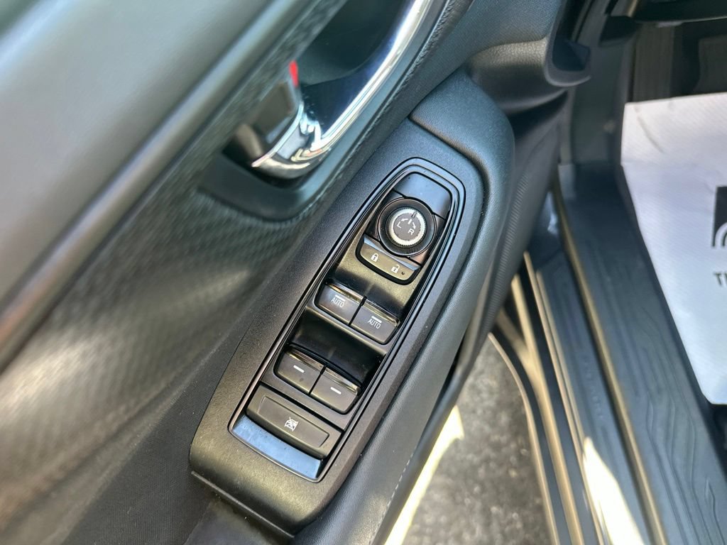 Used 2024 Subaru Outback Premium AWD/4WD image 15