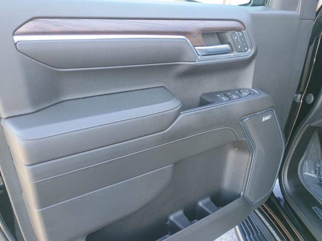 Used 2023 GMC Sierra 1500 SLT w/ SLT Premium Package image 12