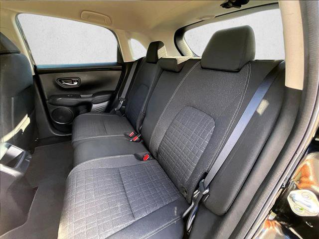 Used 2023 Honda HR-V LX image 28