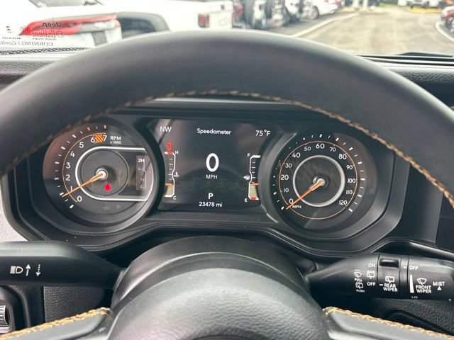 Used 2024 Jeep Wrangler Unlimited Sport AWD/4WD image 9