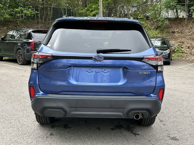 Certified 2025 Subaru Forester Touring AWD/4WD image 4