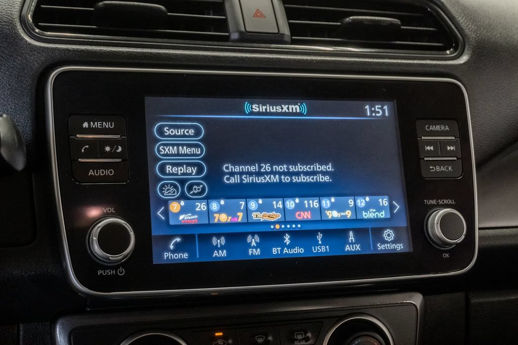 Used 2025 Nissan Leaf S FWD image 18