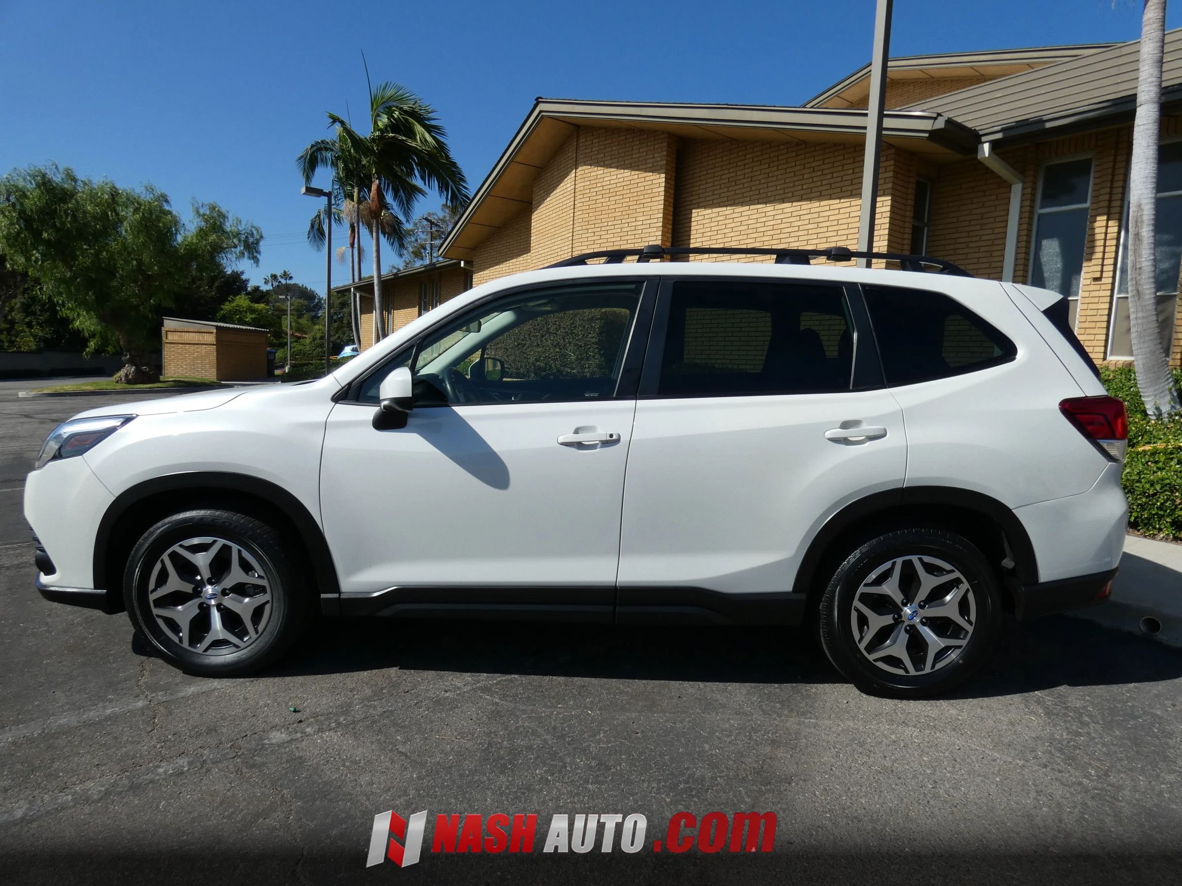 Used 2023 Subaru Forester Premium AWD/4WD image 14