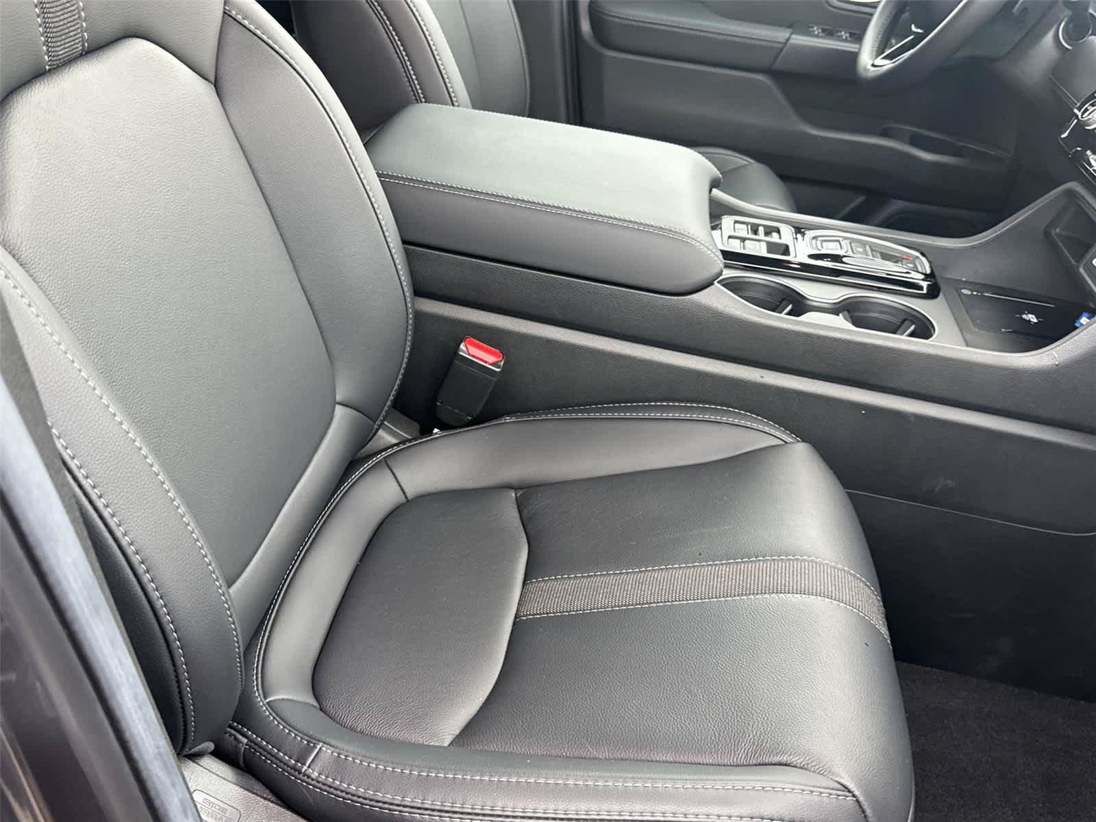 Used 2026 Honda Pilot EX-L image 16