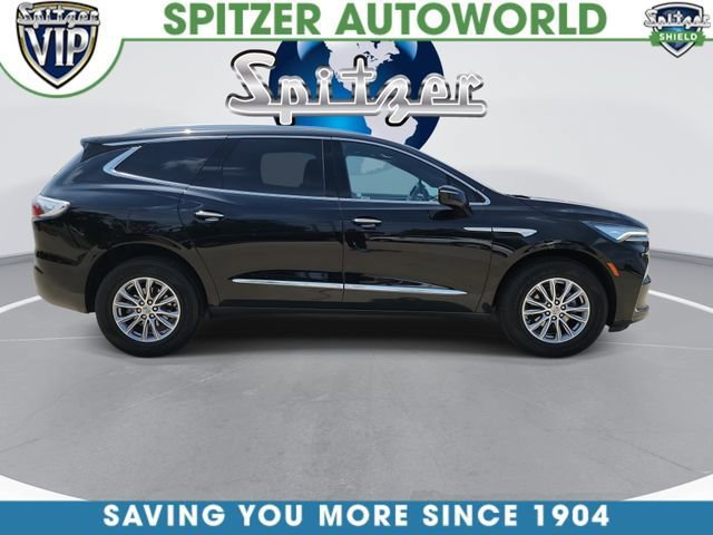 Used 2023 Buick Enclave Essence AWD/4WD image 10