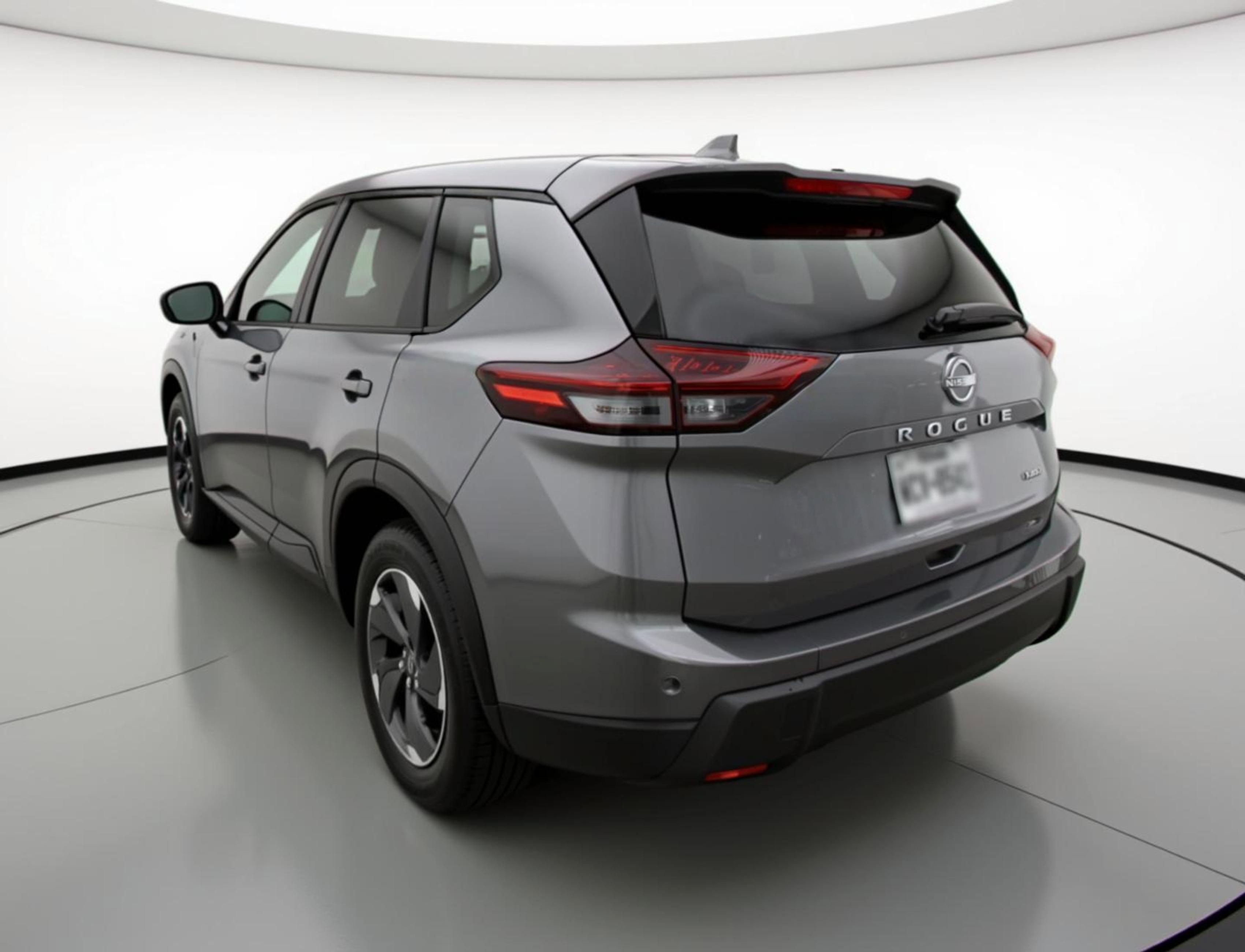 Used 2025 Nissan Rogue SV image 6