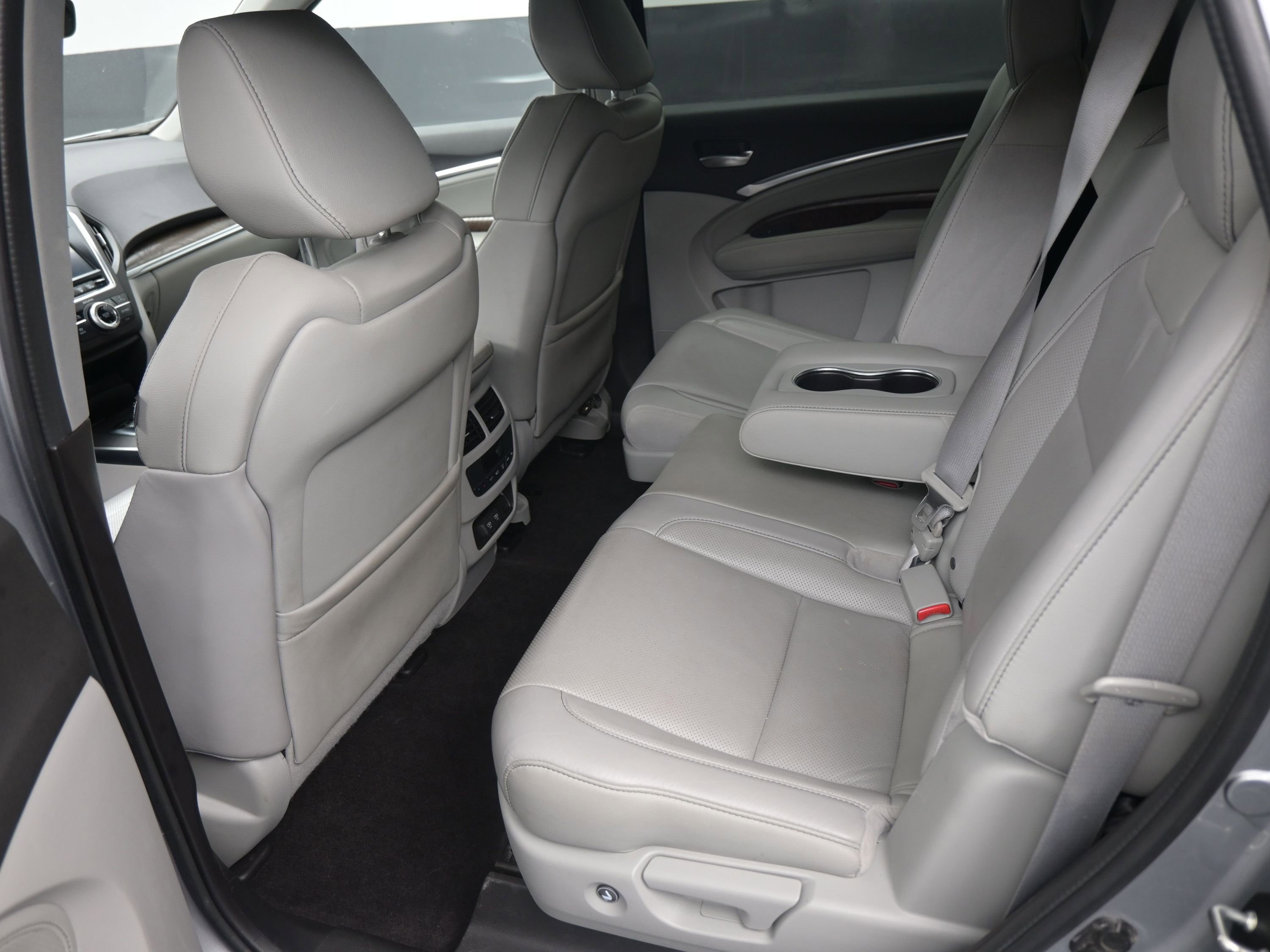 Used 2019 Acura MDX SH-AWD w/ Technology Package image 17