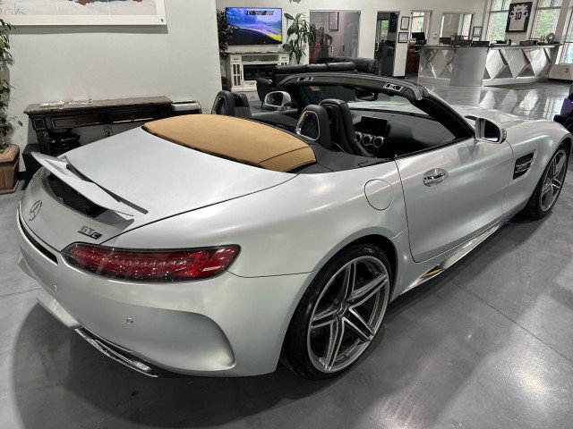 Used 2018 Mercedes-Benz AMG GT C image 2