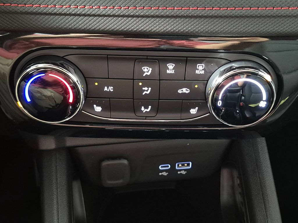 New 2026 Chevrolet TrailBlazer RS w/ Driver Confidence Package FWD image 20