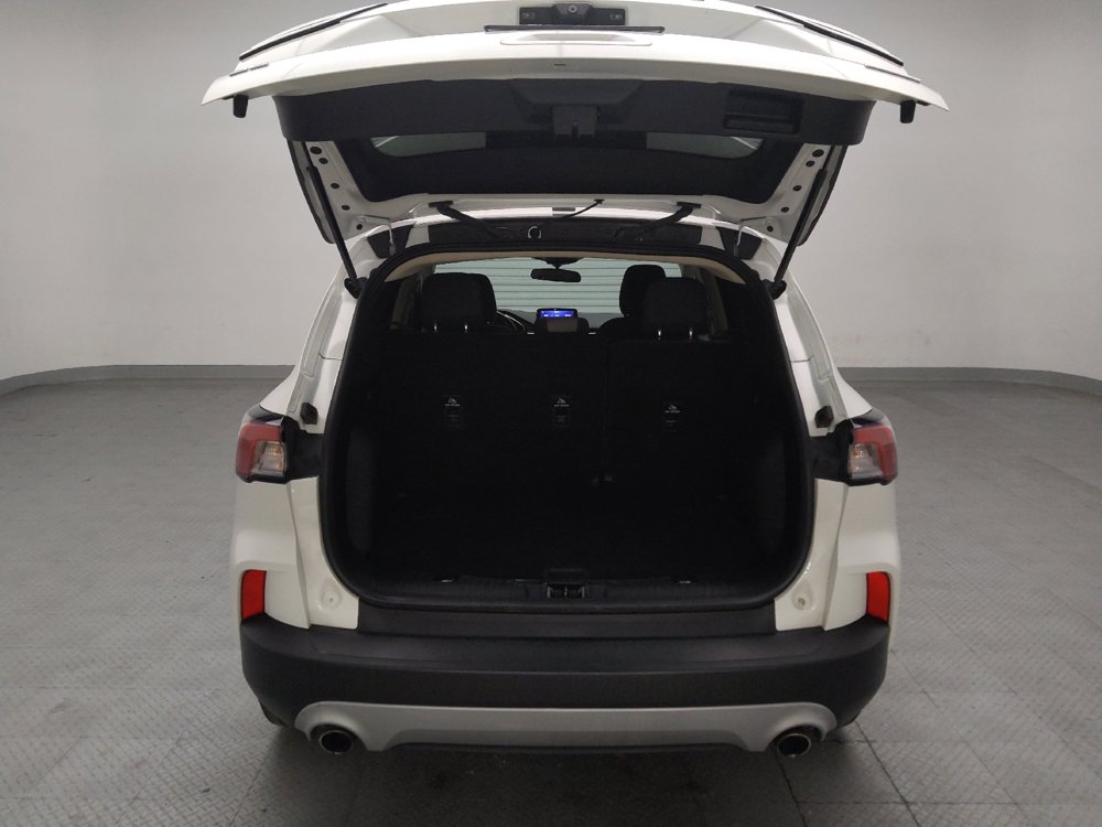Used 2020 Ford Escape SE FWD image 29