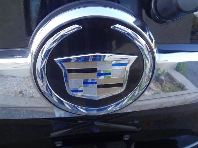 Used 2011 Cadillac Escalade Premium AWD/4WD image 10